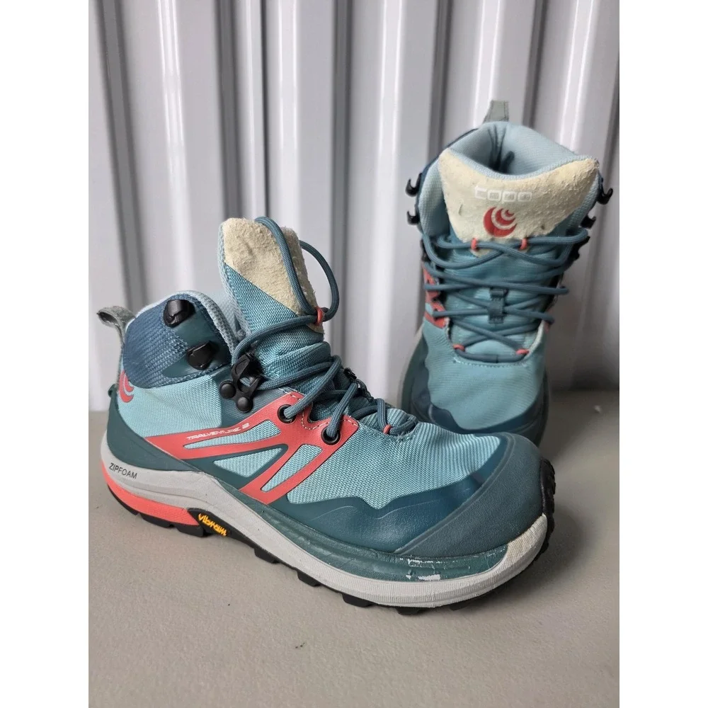 Topo Athletic Trailventure 2 Shoes Womens Size 7.5 Teal Coral Hiking Vibram